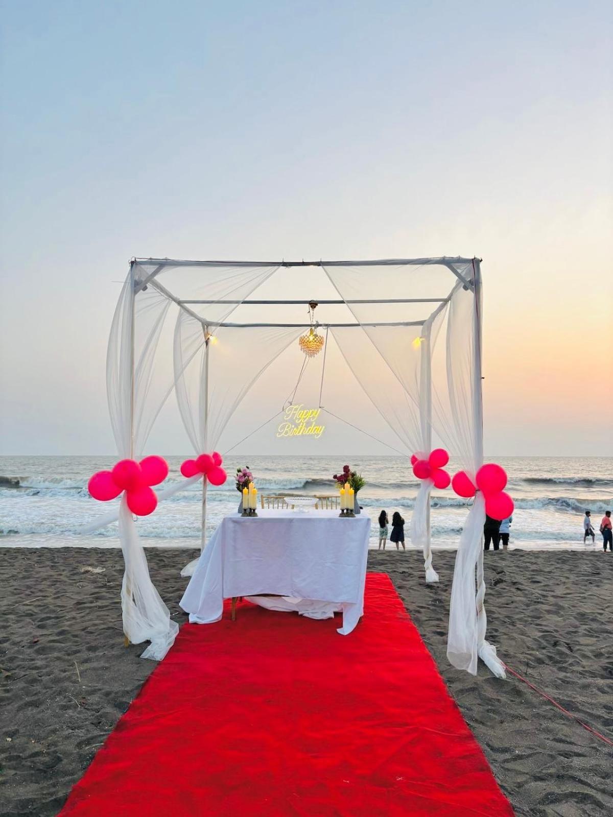 Sea Royal Rooms And Cafe Virār Exterior foto