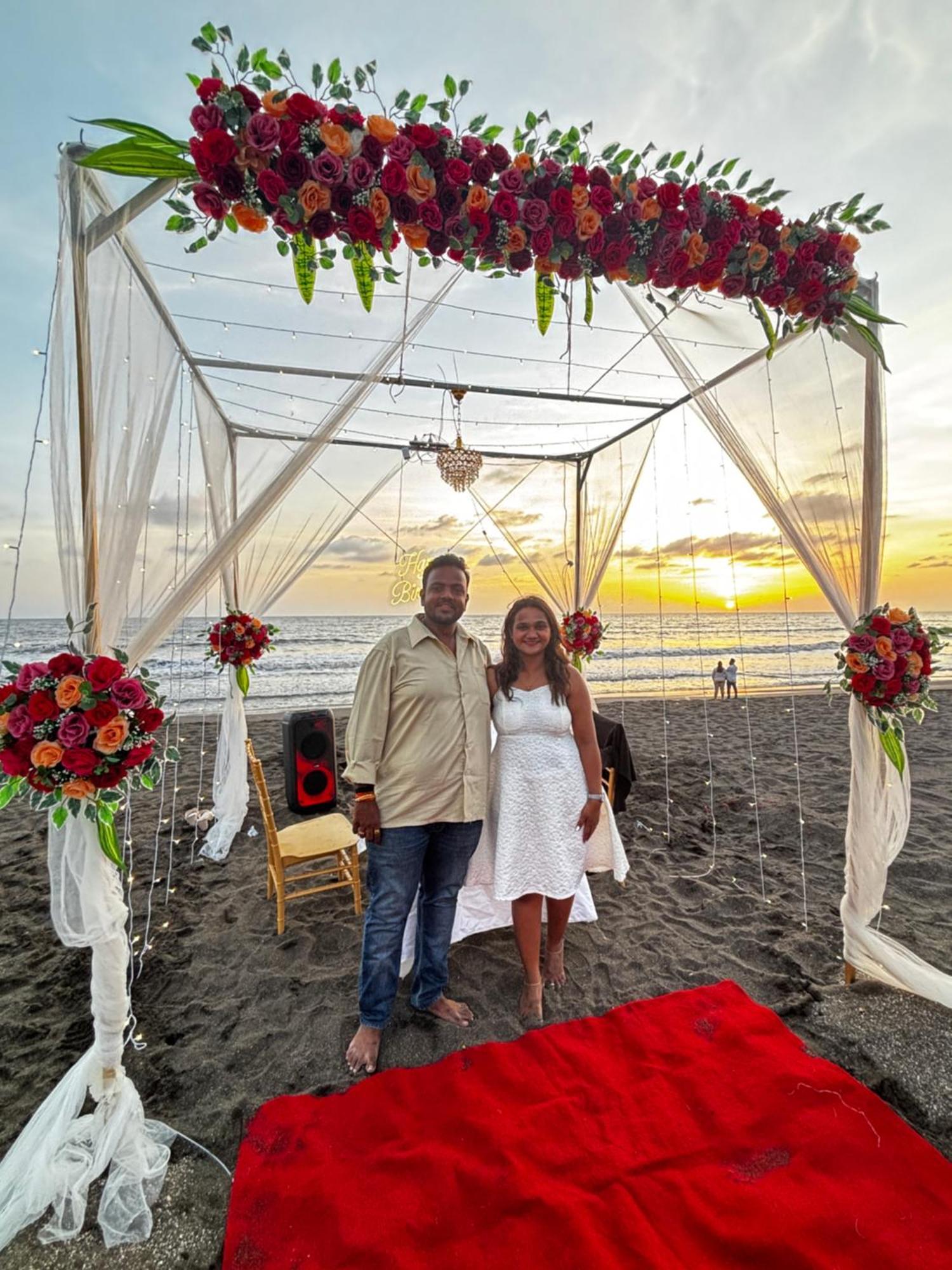 Sea Royal Rooms And Cafe Virār Exterior foto